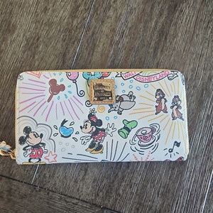 Dooney & Bourke Disneyworld clutch